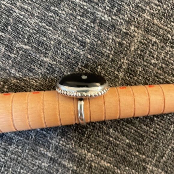 Silver Ring - Picture 3 of 4